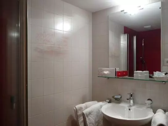 هتل Haus Bellevue