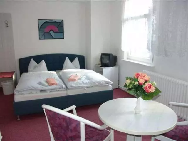 בית מלון כפרי & Restaurant Märkische Schweiz