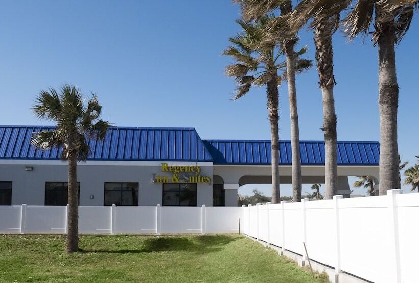 בית מלון כפרי Regency Inn & Suites Saint Augustine