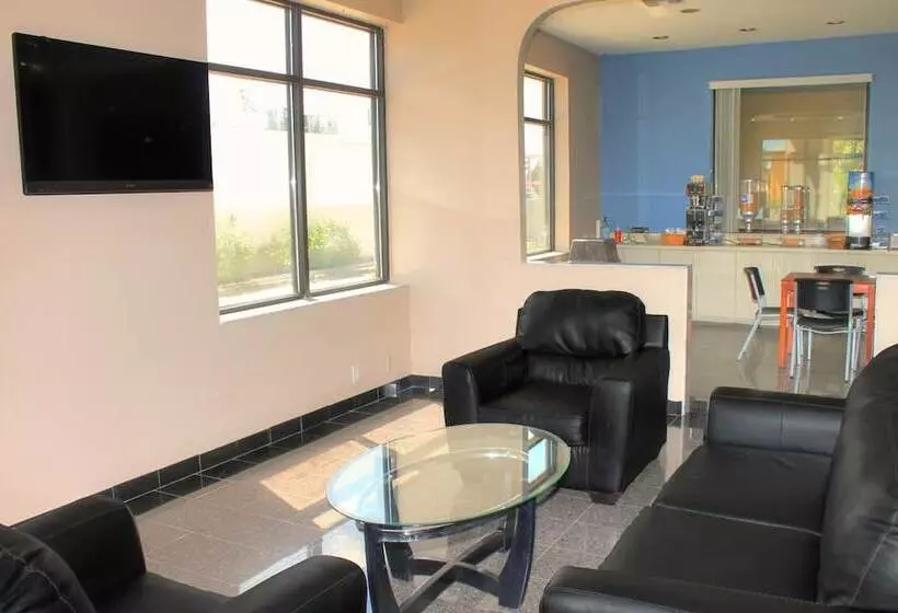 Hotelli Regency Inn & Suites  Saint Augustine