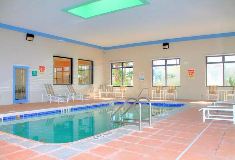 Hotelli Regency Inn & Suites  Saint Augustine