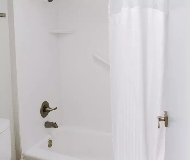 Hotelli Regency Inn & Suites  Saint Augustine