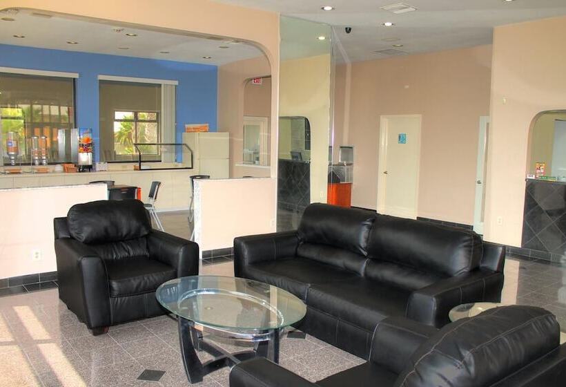 בית מלון כפרי Regency Inn & Suites Saint Augustine