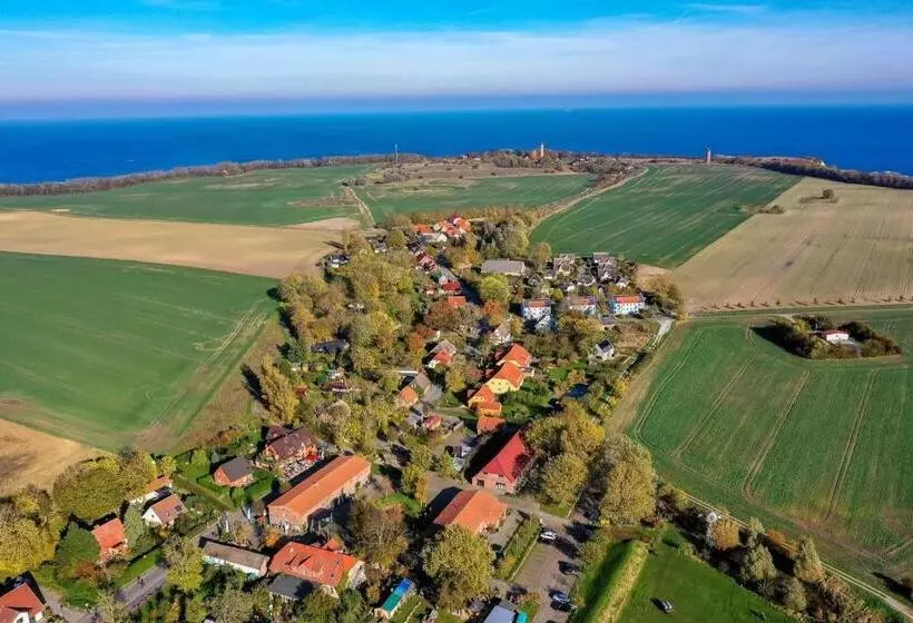 בית מלון כפרי & Restaurant Zum Kap Arkona