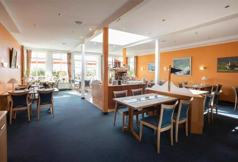 בית מלון כפרי & Restaurant Zum Kap Arkona