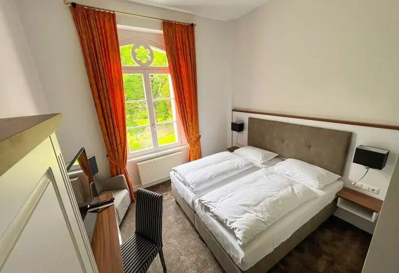 酒店 Schloss Schlemmin