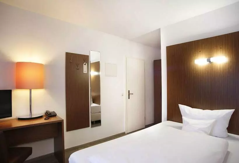 בית מלון כפרי Springbachmuhle Belzig