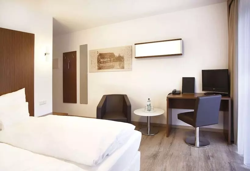 בית מלון כפרי Springbachmuhle Belzig