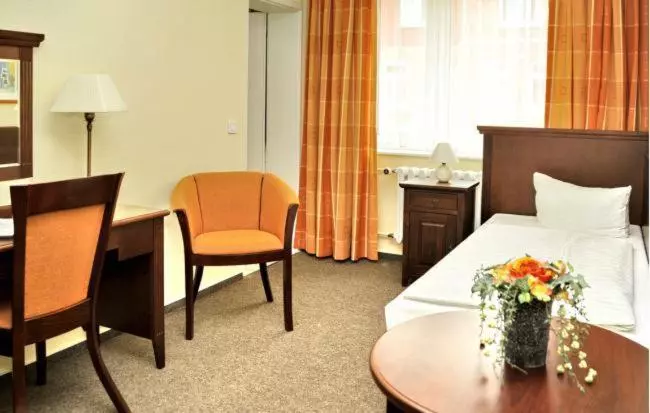 ホテル Störtebeker