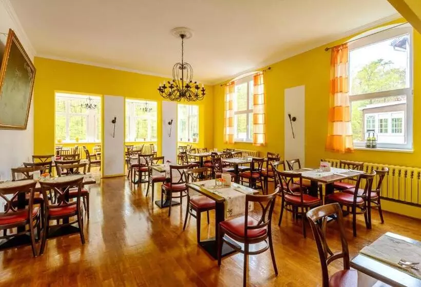 ホテル Störtebeker