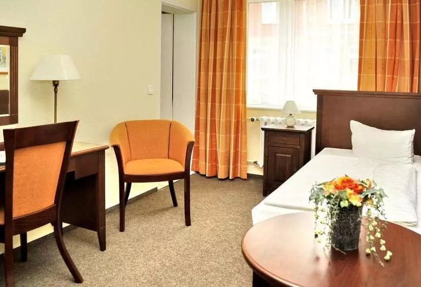 ホテル Störtebeker