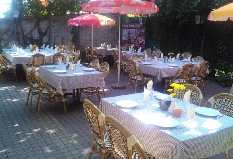 בית מלון כפרי Szent György Fogadó