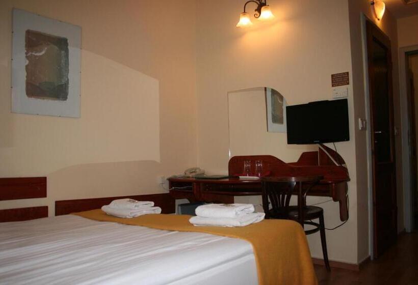 호텔 Szent György Fogadó