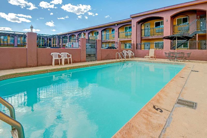 فندق على الطريق Rodeway Inn Albuquerque Downtown On Rt 66