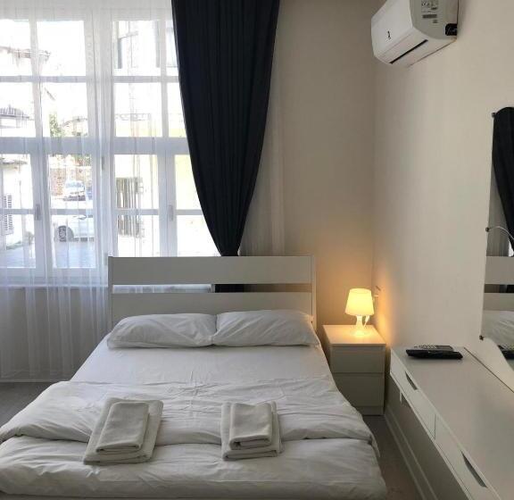 پانسیون Atici