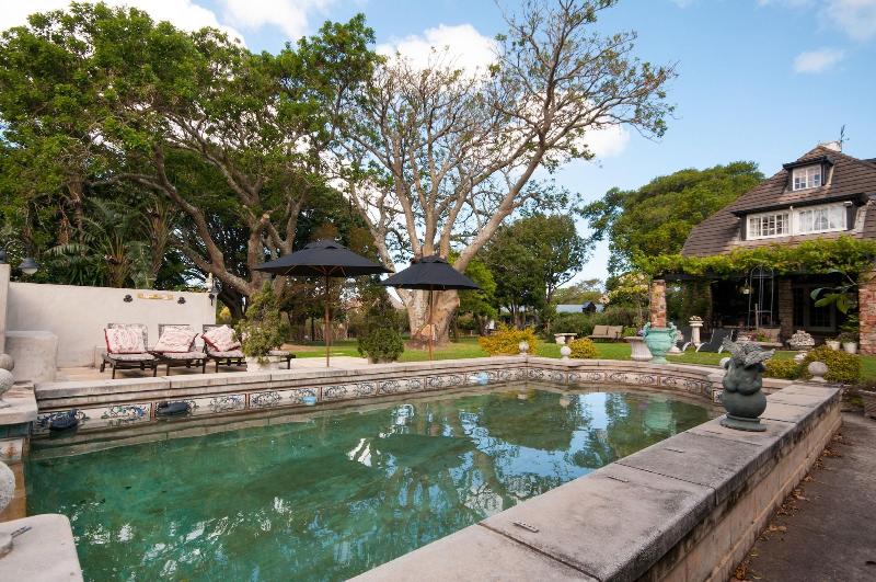 Pensió Forest Hall Guest House