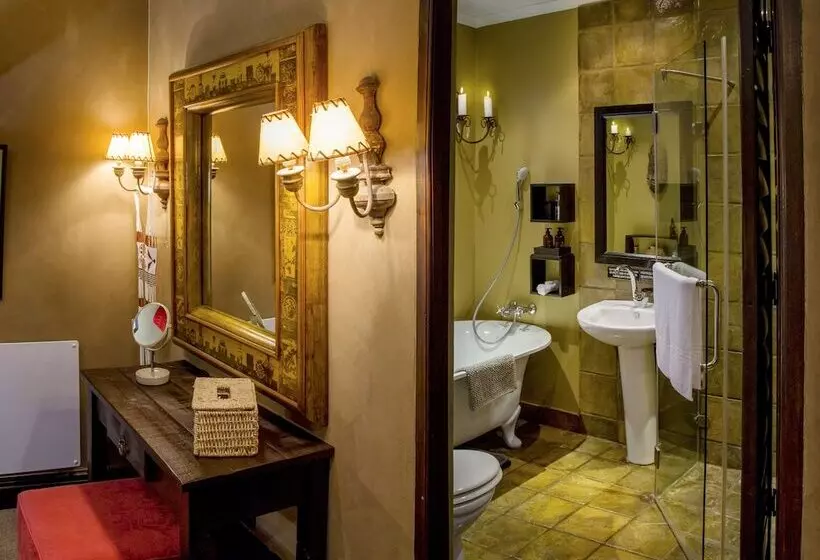 Panzió Forest Hall Guest House