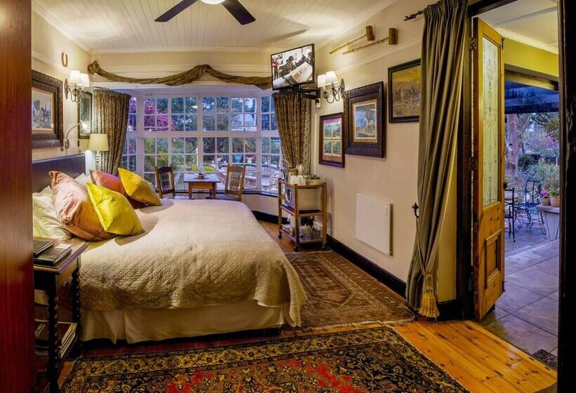 Pensió Forest Hall Guest House