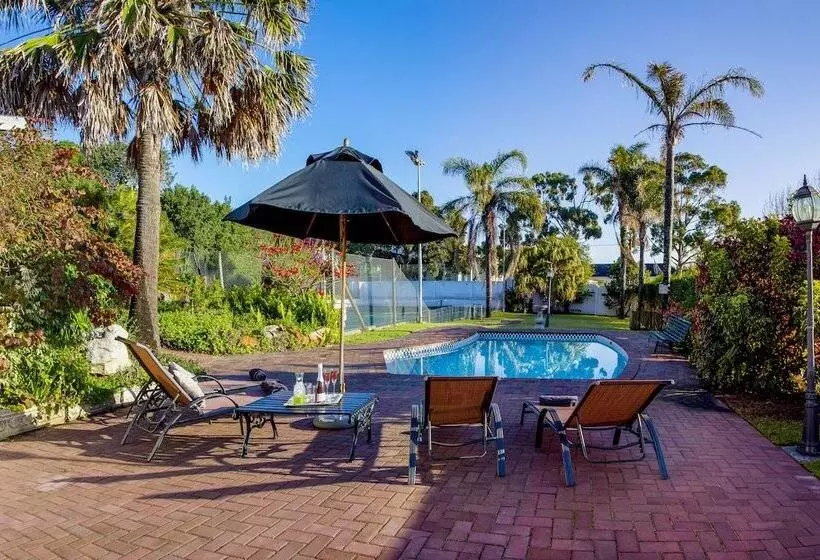 Panzió Forest Hall Guest House