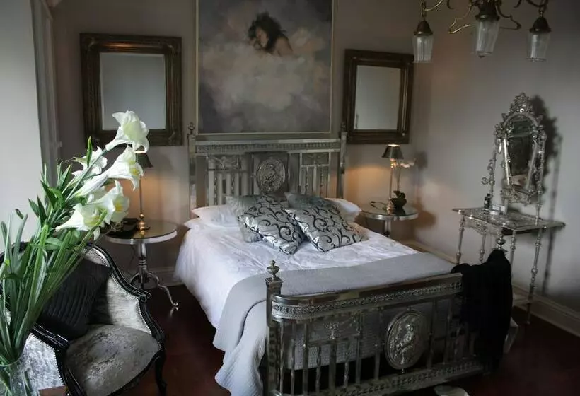 Пансион Northcliff Manor Guest House