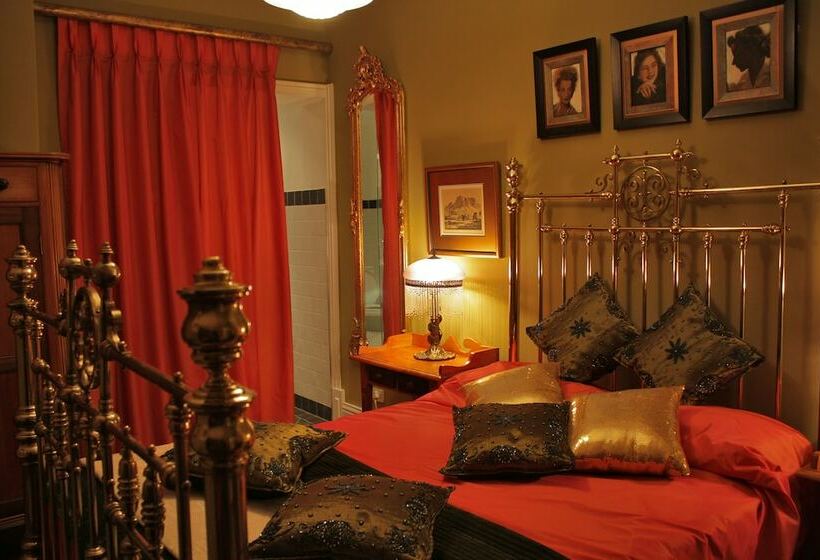 Пансион Northcliff Manor Guest House