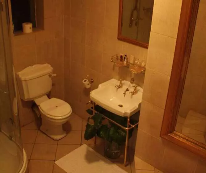 Пансион Northcliff Manor Guest House