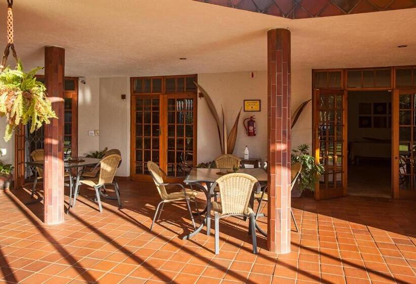 بنسيون Touraco Guesthouse