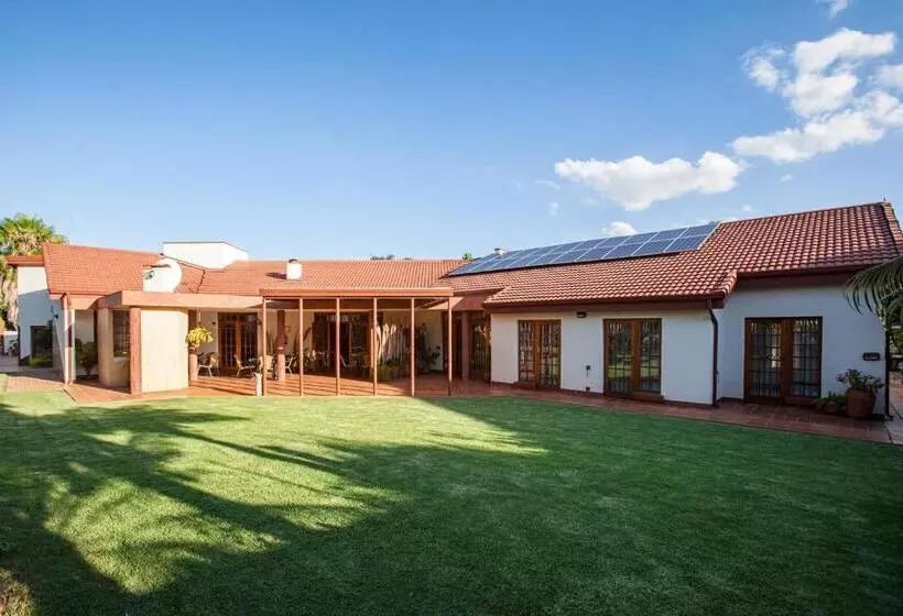 Pension Touraco Guesthouse