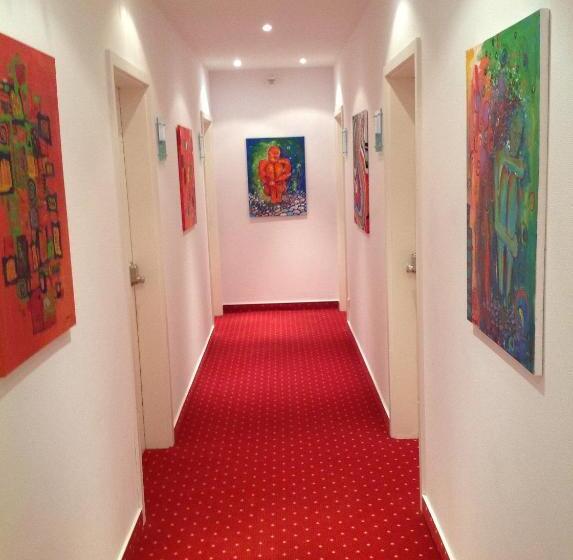 Ressmann`s Residence