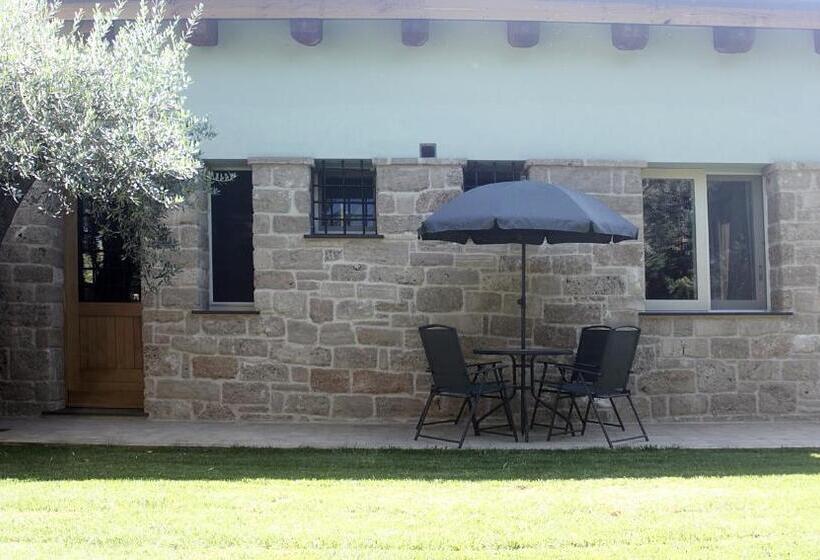 Bed and Breakfast Casal Lluent
