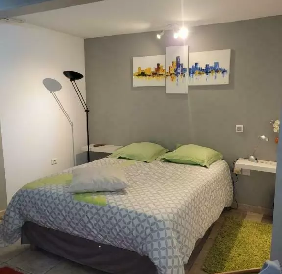 Majatalo Logis De Nano