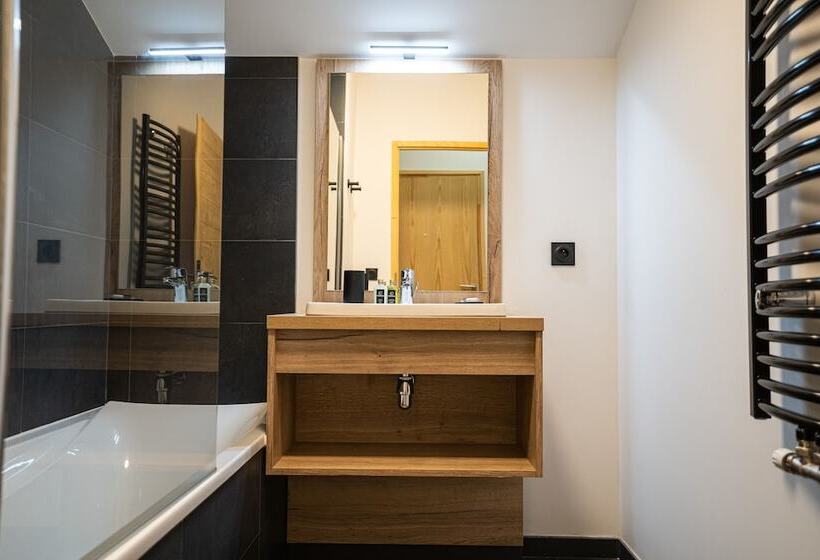 استراحتگاه Terresens Les Roches Blanches