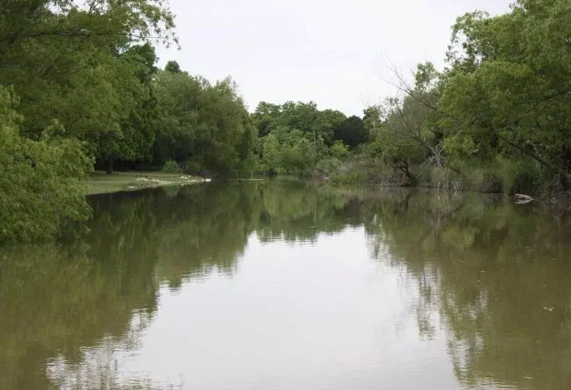 Aamiaismajoitus (B&B) Double U Barr Ranch   Cowboy Cabin