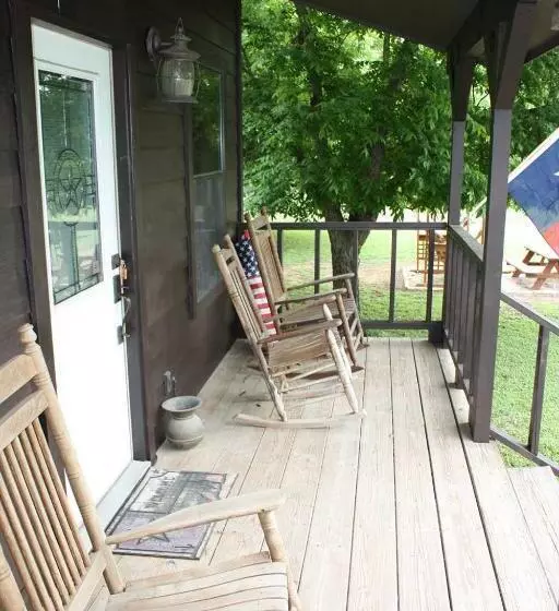 Aamiaismajoitus (B&B) Double U Barr Ranch   Cowboy Cabin