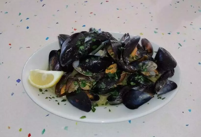 ベッドアンドブレックファースト La Mimosa