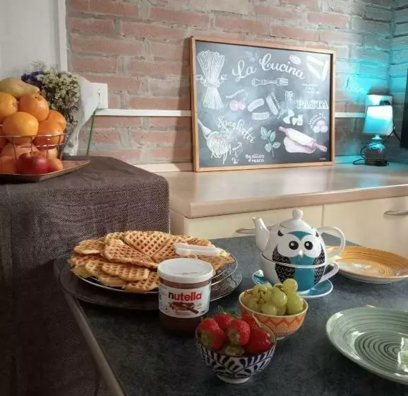 ベッドアンドブレックファースト La Mimosa