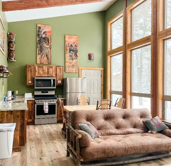 ホテル Cranberry Inn