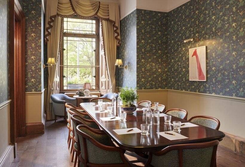 Отель Gleneagles Townhouse