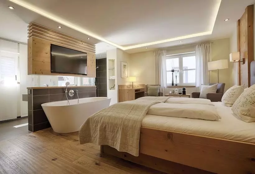 Landhotel Schwab   By Homekeepers