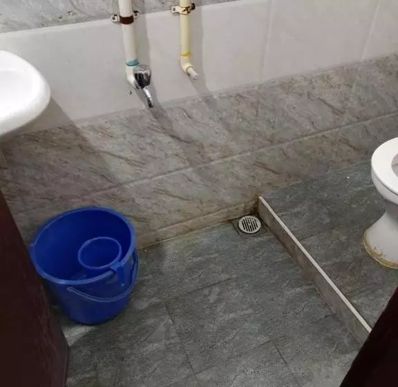 Hotelli Sri Ambika Lodge