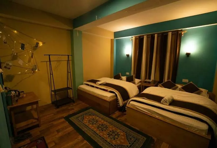 Hotelli Wonder Hill Inn