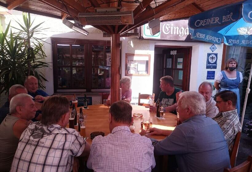 ペンション Landgasthof Schmidbauer