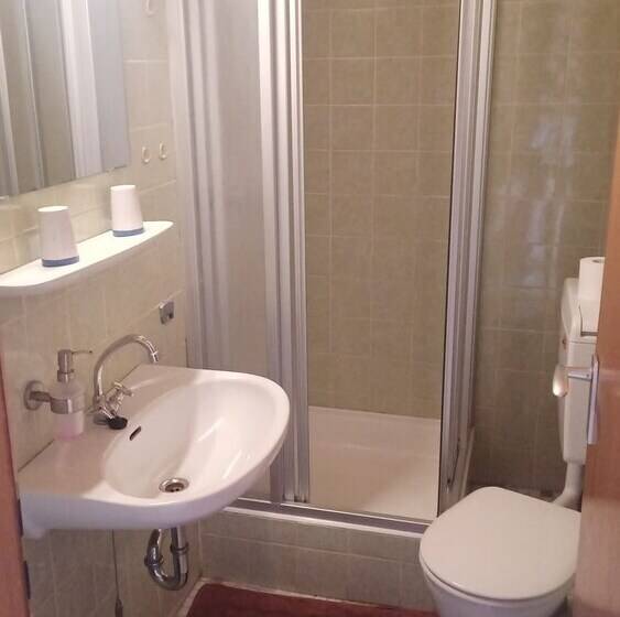 ペンション Landgasthof Schmidbauer