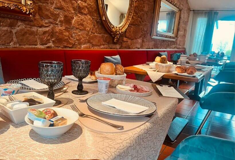 Bed and Breakfast Gasthaus Adler Ettenheim  Mit Self Check In   Key Boxes