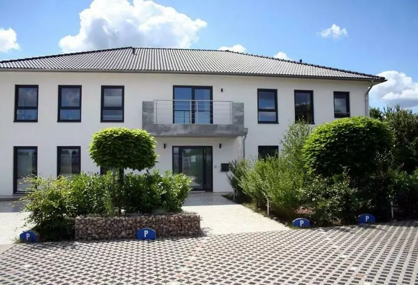 Aamiaismajoitus (B&B) Heidezeiten