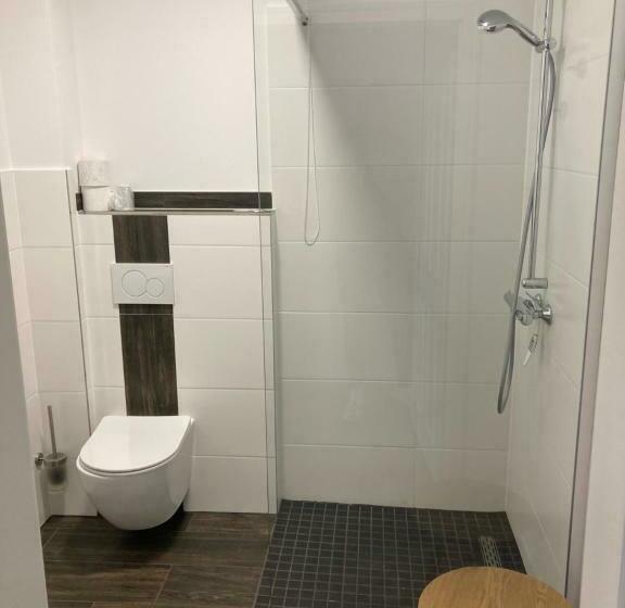 住宿加早餐 Heidezeiten