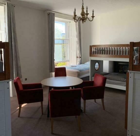 膳宿费 The Tara Suite Private Room