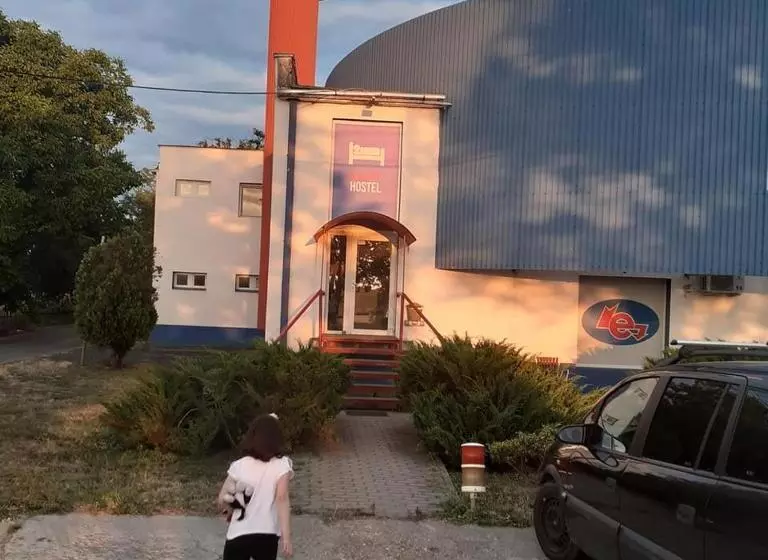 Electric Hostel
