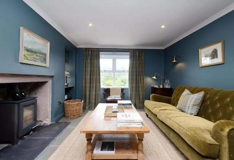 Joivy Exceptional Cottage With Parking