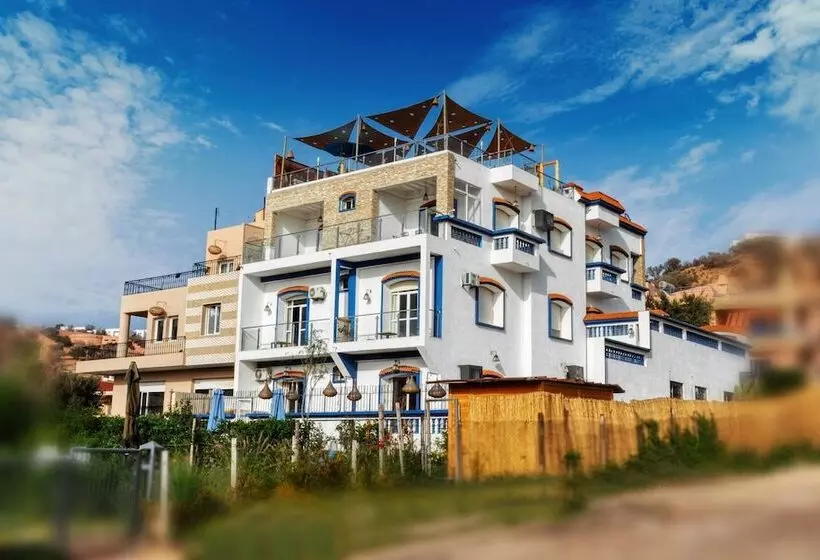 Aamiaismajoitus (B&B) Blue Wave Lodge